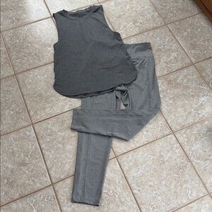 NWOT…. Sidekick Tank and Matching Yoga Pants